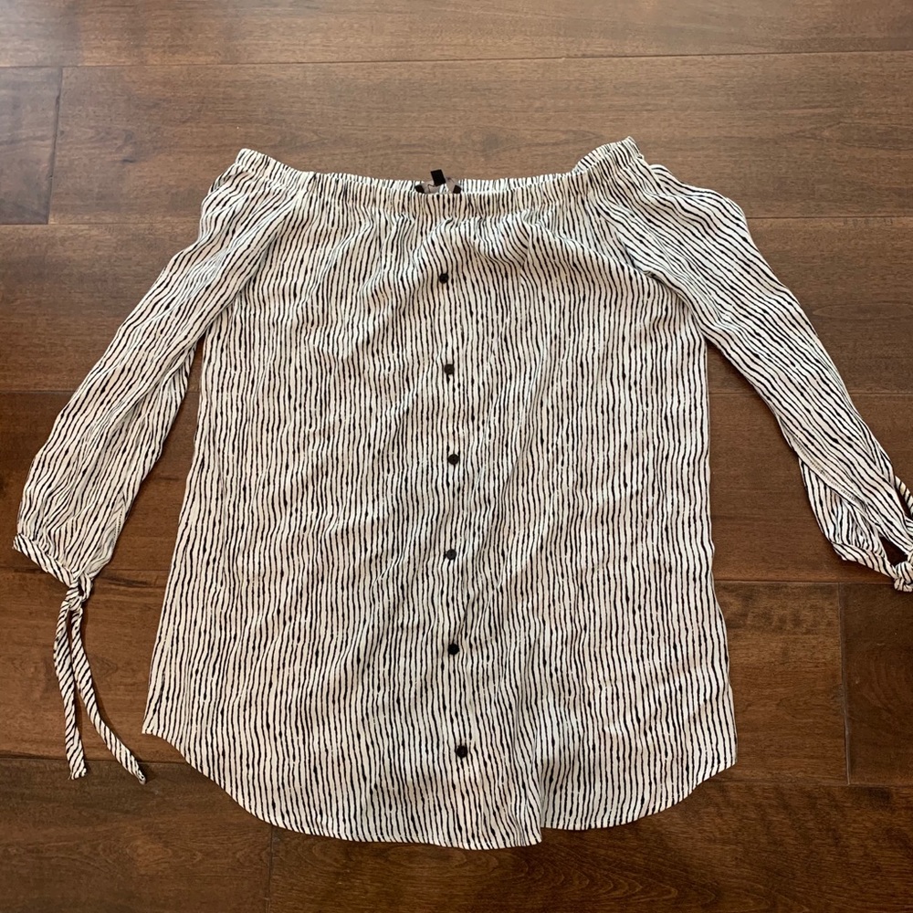 Lulu’s Off the Shoulder Long Sleeve Dress